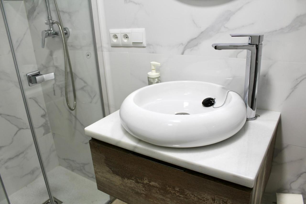 Wish Suite Basilica Seville Ngoại thất bức ảnh