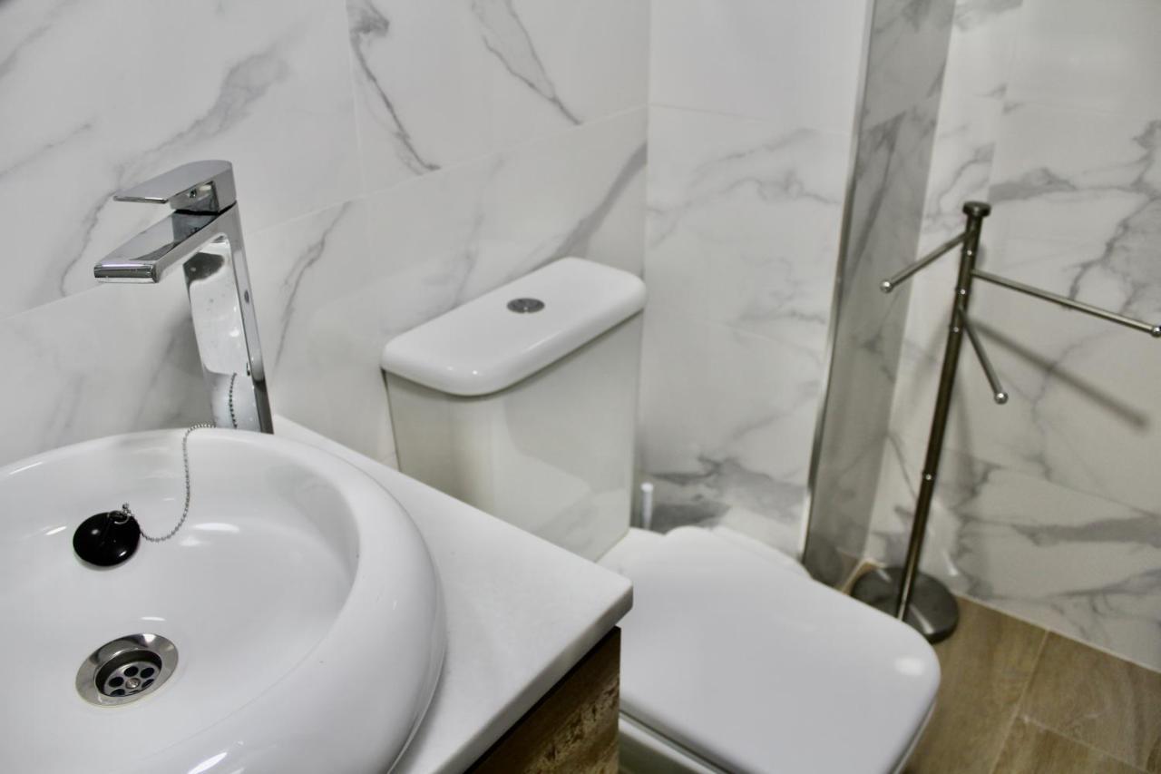 Wish Suite Basilica Seville Ngoại thất bức ảnh
